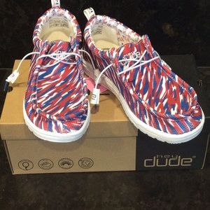 Hey Dude Wally Proud Patriotic Usa Size 